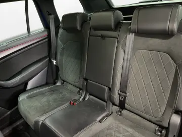 SKODA Kodiaq 2.0 TDI Sportline AHK Pano LED LM 20  RFK
