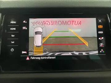 SKODA Kodiaq 2.0 TDI Sportline AHK Pano LED LM 20  RFK
