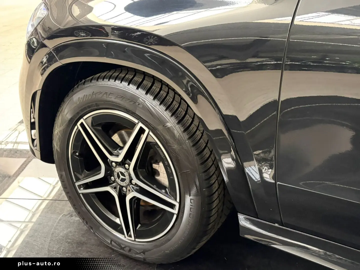 MERCEDES-BENZ GLE 300d 4Matic AMG