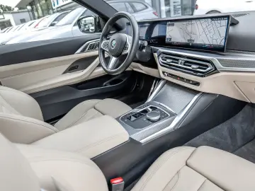 BMW M440i Coupé M Sport Glasd. H K AHK DA Prof. 360