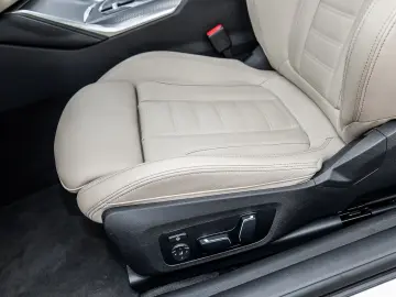 BMW M440i Coupé M Sport Glasd. H K AHK DA Prof. 360