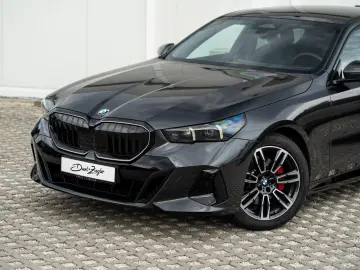 BMW 520d xDrive M Sport Pro Pano