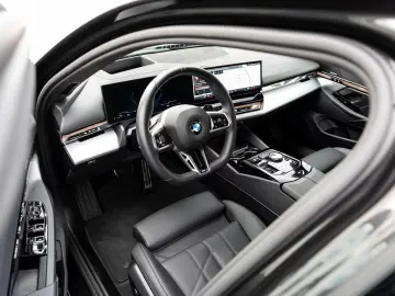 BMW 520d xDrive M Sport Pro Pano