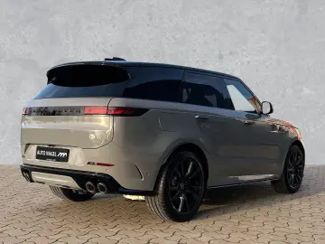 LAND ROVER Range Rover Sport P635 SV  Edition Two  23  AHK!