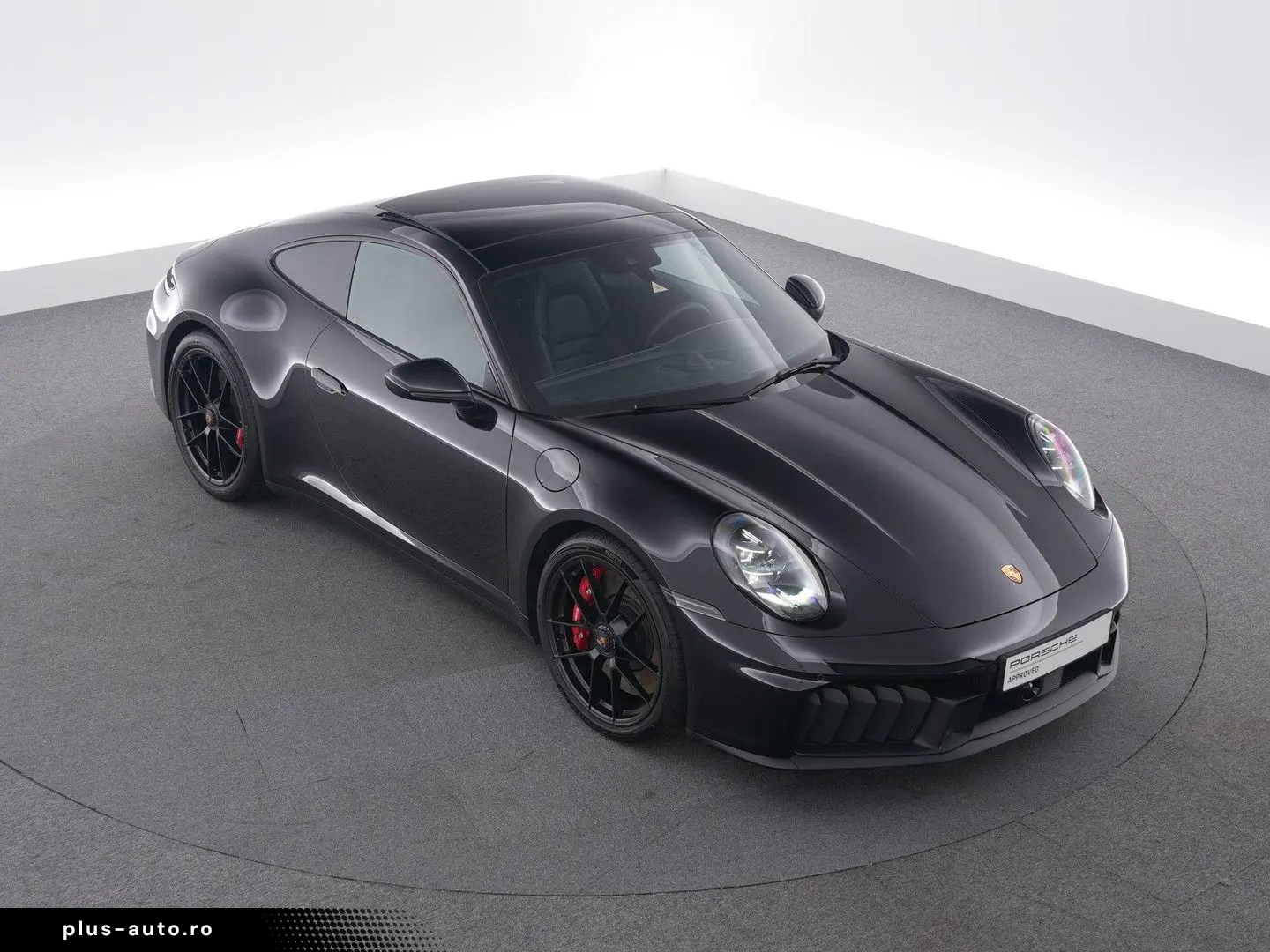 PORSCHE 992 Carrera 4 GTS