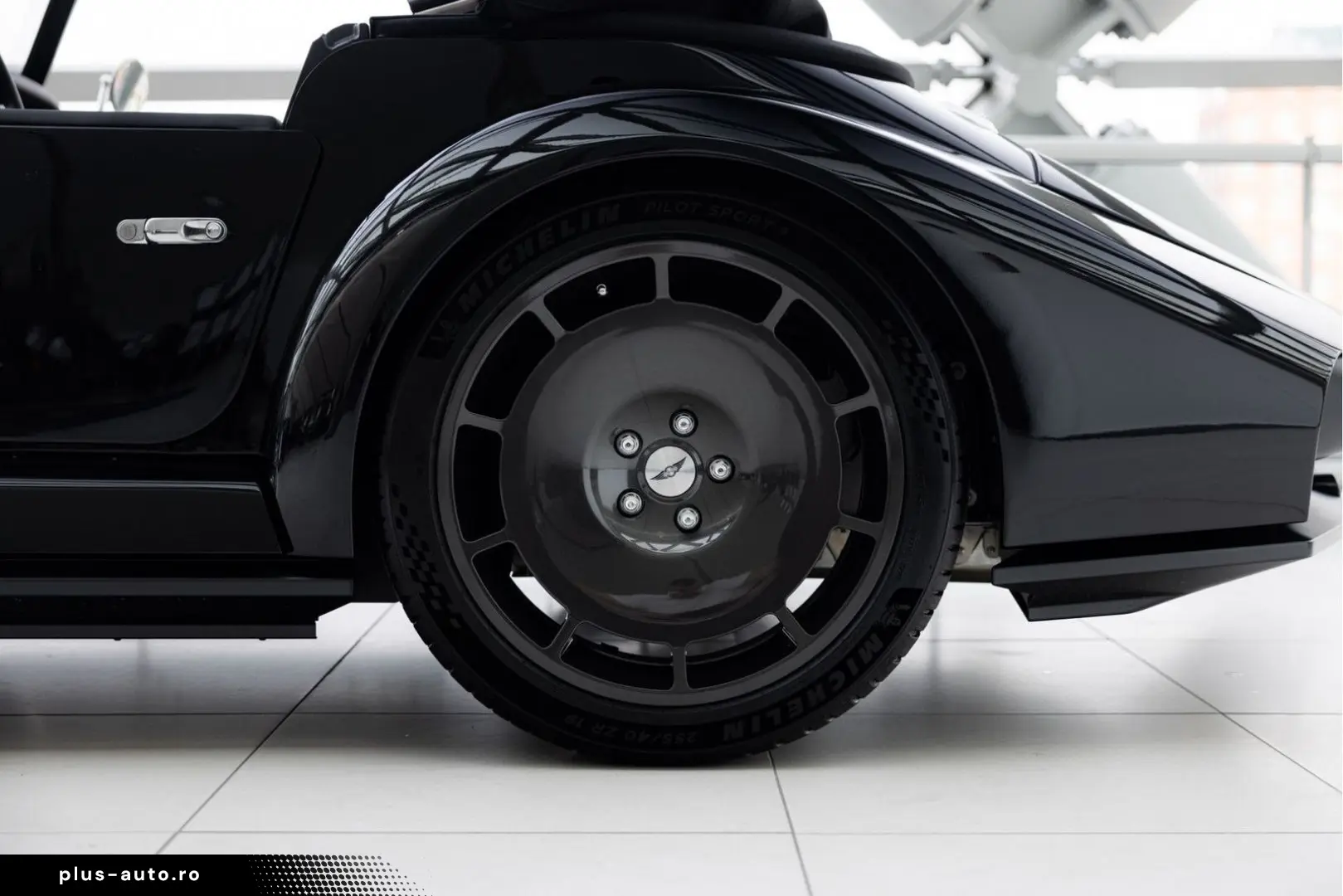 MORGAN Supersport 3.0 automatik   Aerodisk   Sports Bla