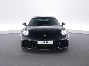 PORSCHE 992 Carrera 4 GTS