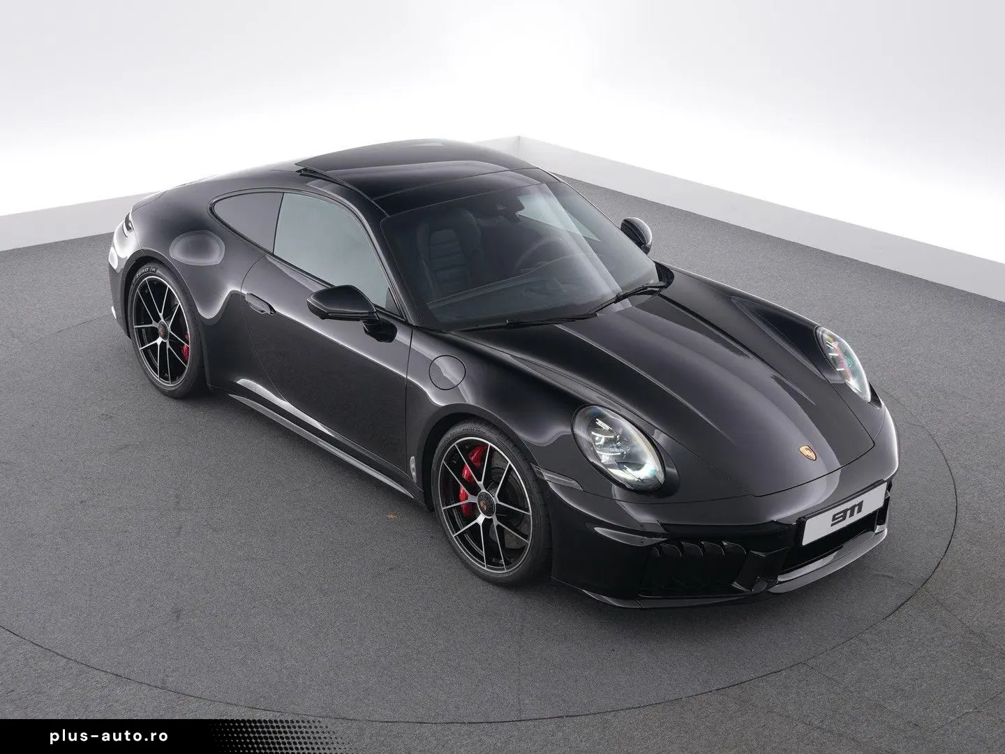 PORSCHE 992 Carrera 4 GTS