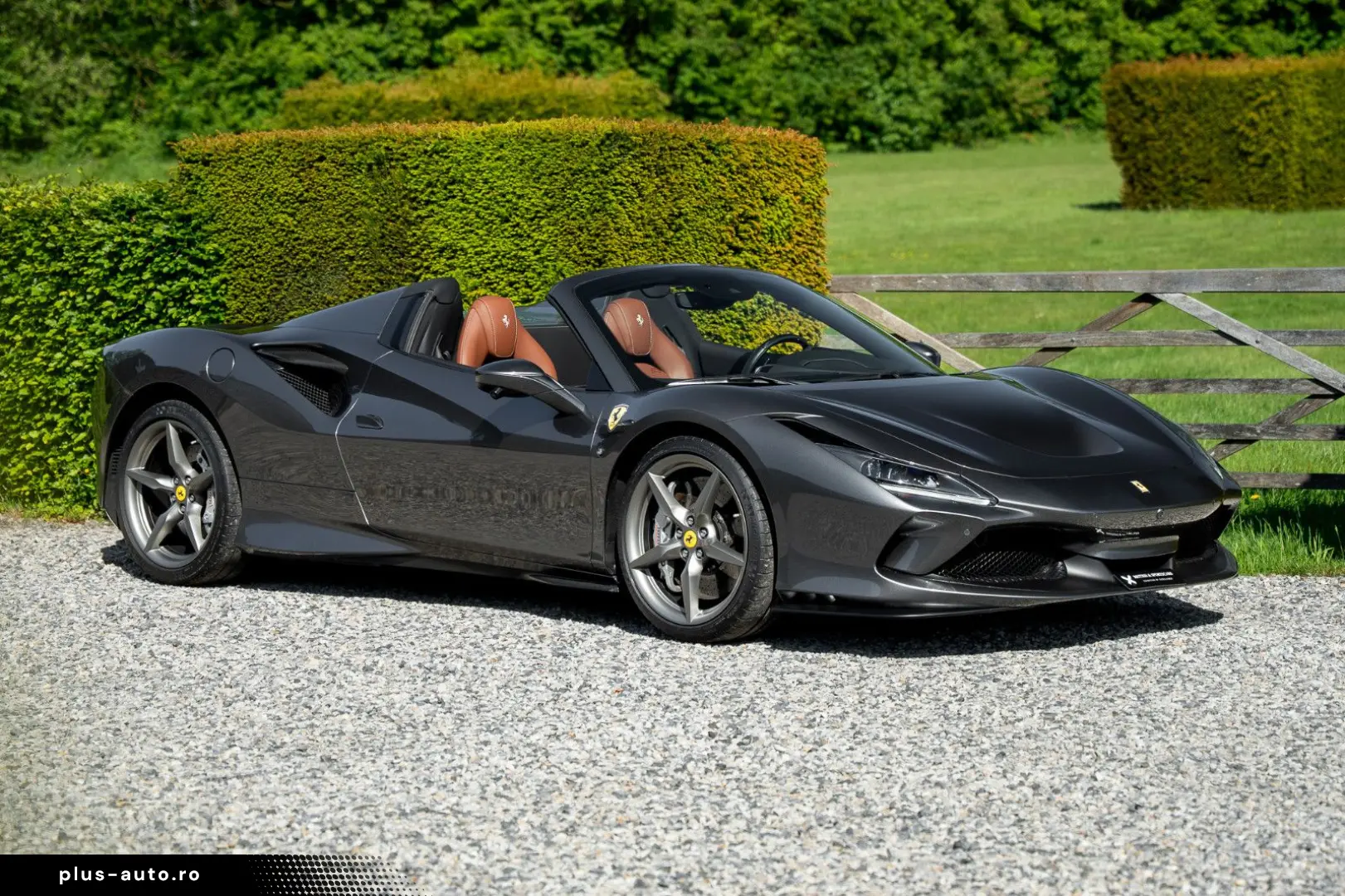 FERRARI F8 Spider - 1 Owner - Like new