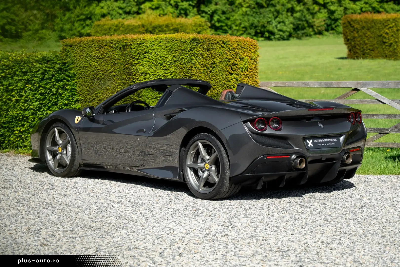FERRARI F8 Spider - 1 Owner - Like new