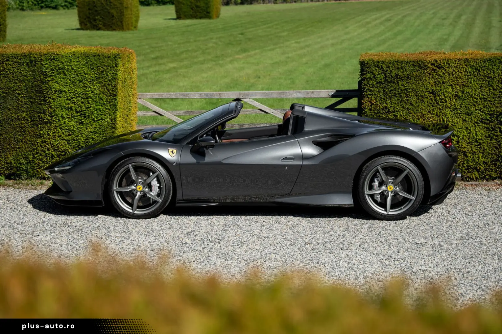 FERRARI F8 Spider - 1 Owner - Like new