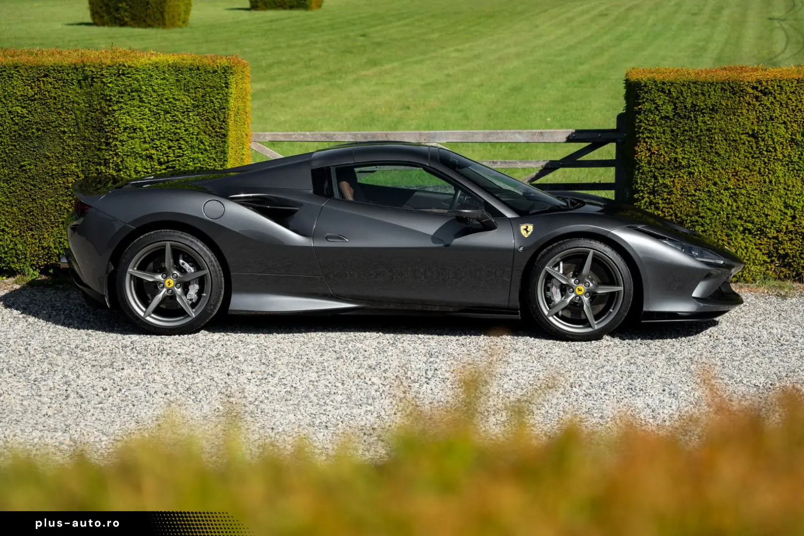 FERRARI F8 Spider - 1 Owner - Like new