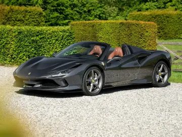 FERRARI F8 Spider - 1 Owner - Like new