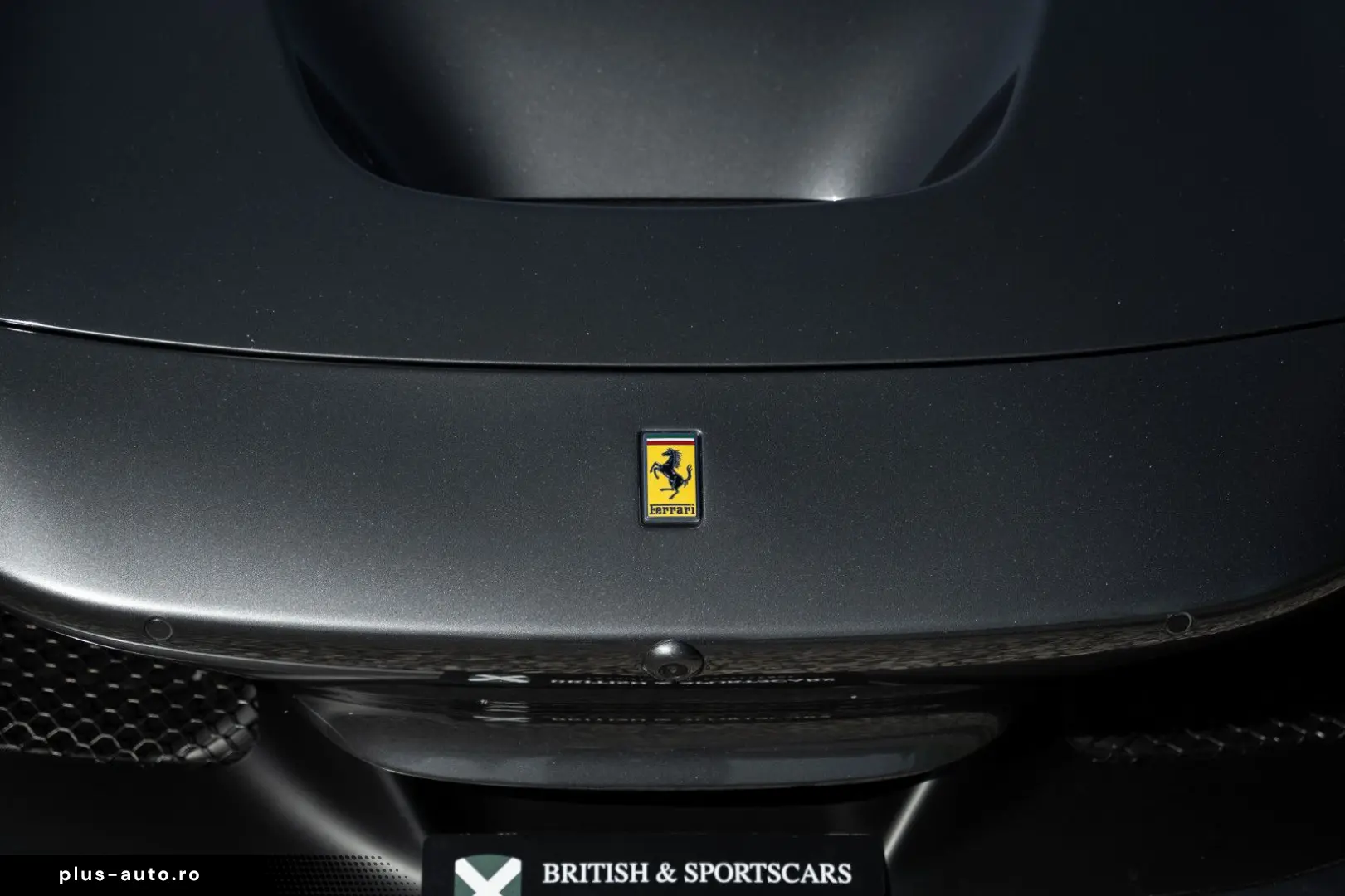 FERRARI F8 Spider - 1 Owner - Like new