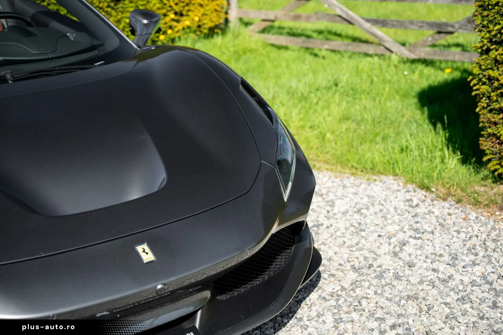 FERRARI F8 Spider - 1 Owner - Like new