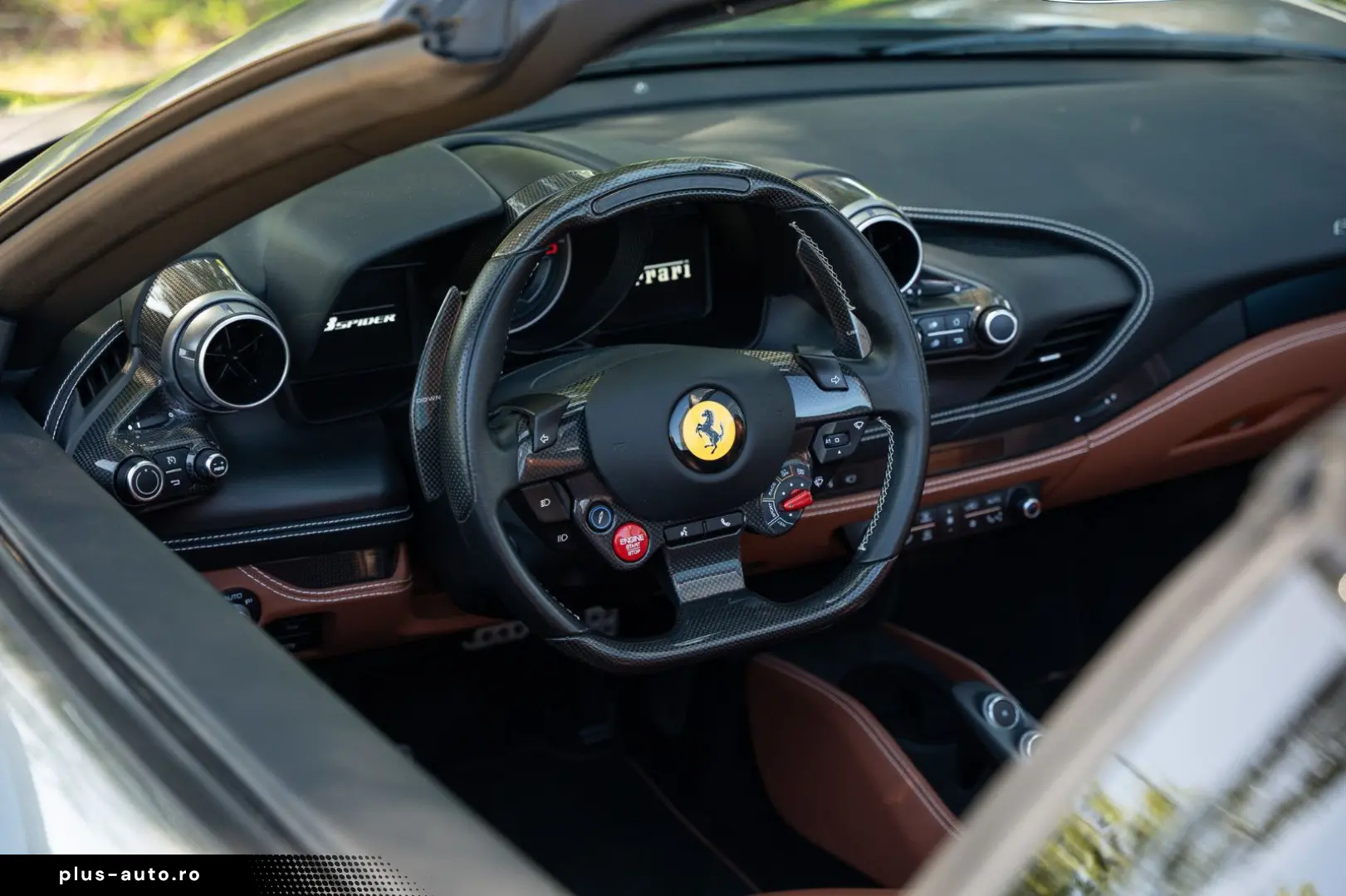 FERRARI F8 Spider - 1 Owner - Like new