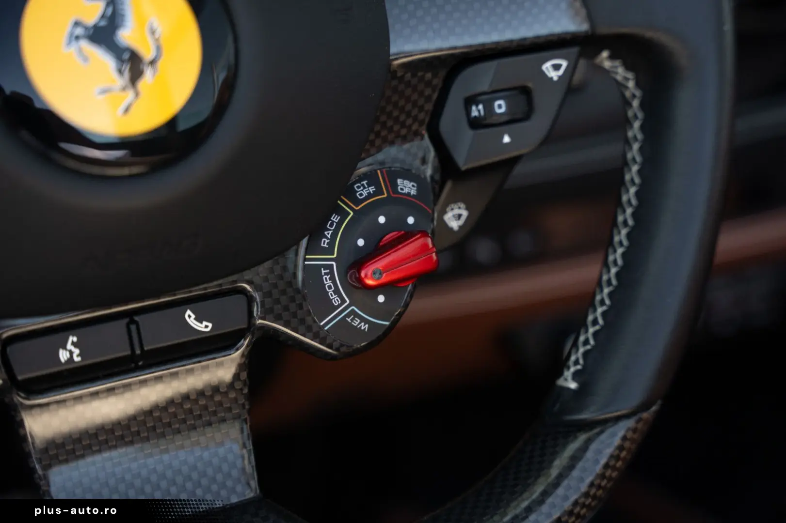 FERRARI F8 Spider - 1 Owner - Like new