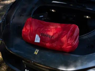 FERRARI F8 Spider - 1 Owner - Like new