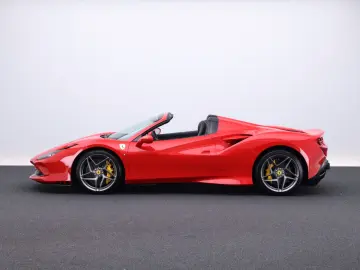 FERRARI F8 Spider      Ferrari Frankfurt