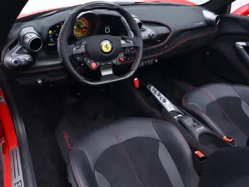 FERRARI F8 Spider      Ferrari Frankfurt