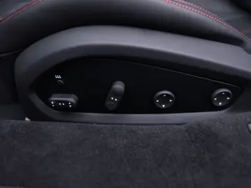 FERRARI F8 Spider      Ferrari Frankfurt