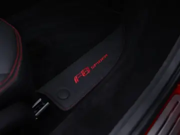 FERRARI F8 Spider      Ferrari Frankfurt