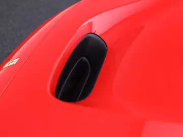 FERRARI F8 Spider      Ferrari Frankfurt