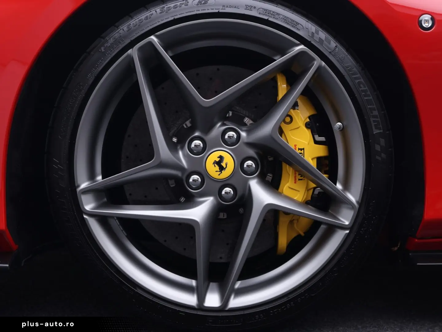 FERRARI F8 Spider      Ferrari Frankfurt