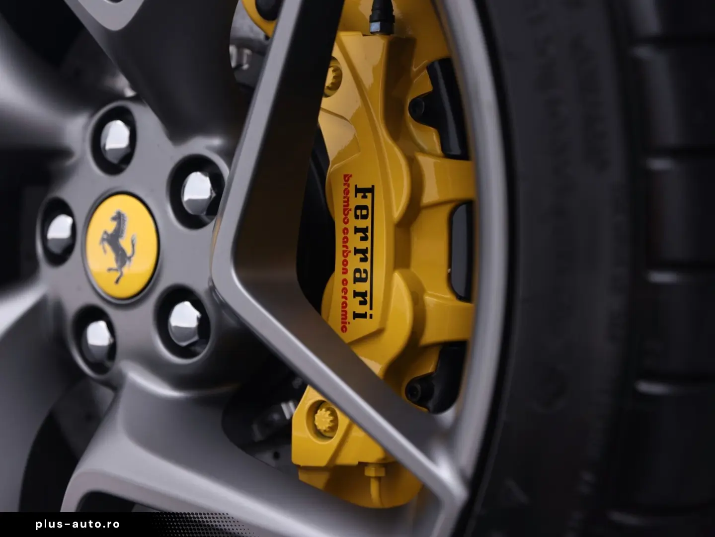 FERRARI F8 Spider      Ferrari Frankfurt