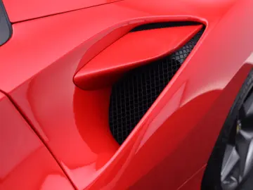 FERRARI F8 Spider      Ferrari Frankfurt
