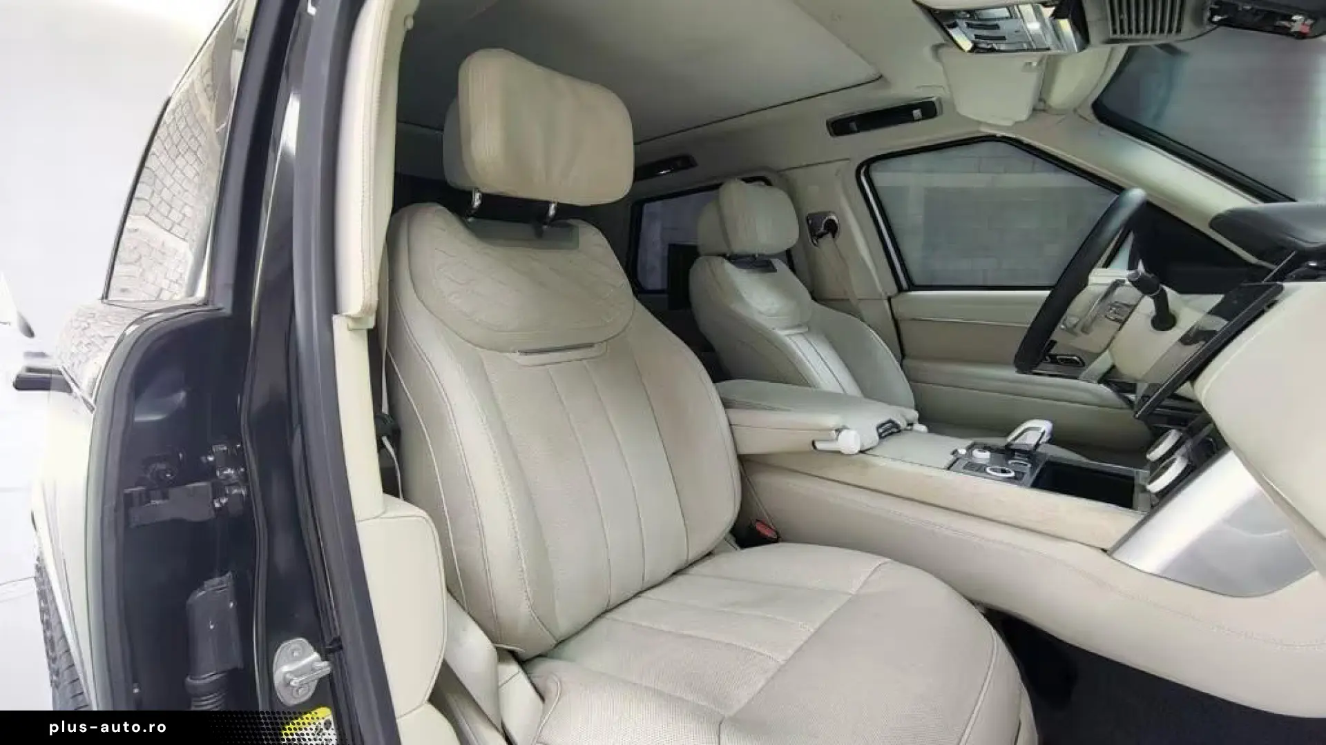 Land Rover Range Rover 4.4 P530 MY25 ARMOURED GEPANZERT