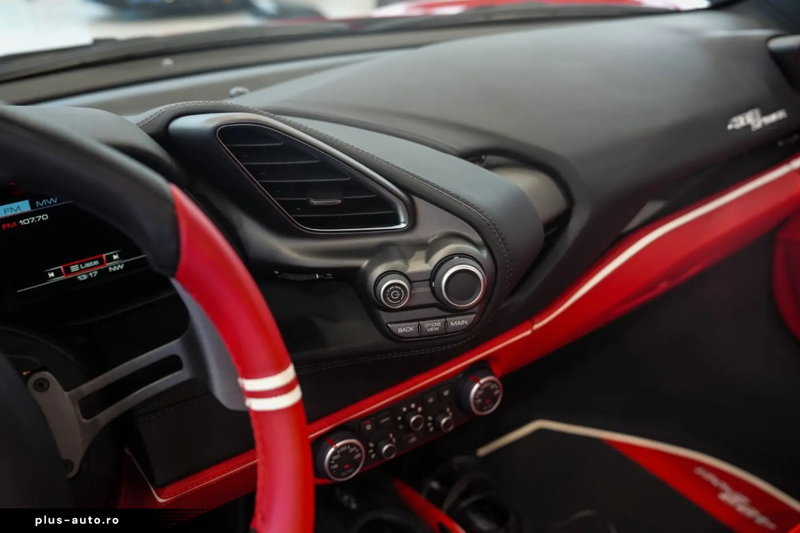 FERRARI 488 Spider TAILOR-MADE DAYTONA-SEATS