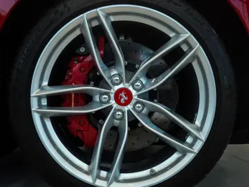 FERRARI 488 Spider TAILOR-MADE DAYTONA-SEATS