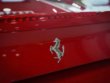 FERRARI 488 Spider TAILOR-MADE DAYTONA-SEATS