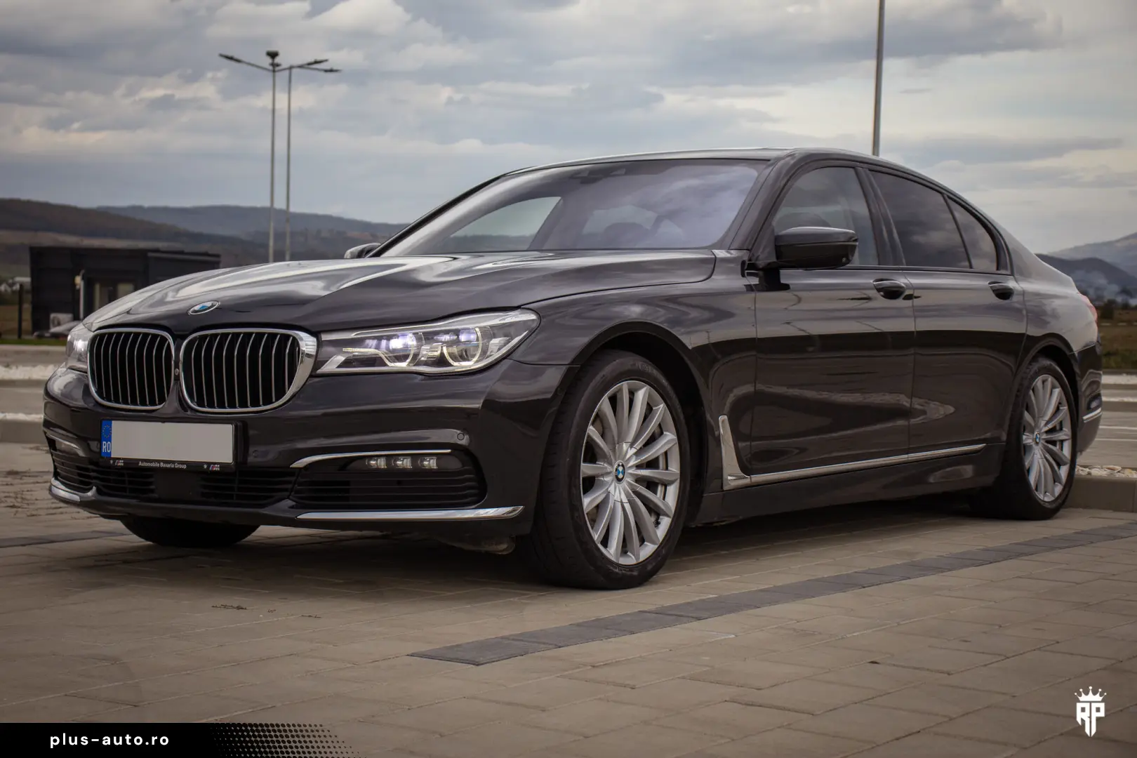 BMW 740