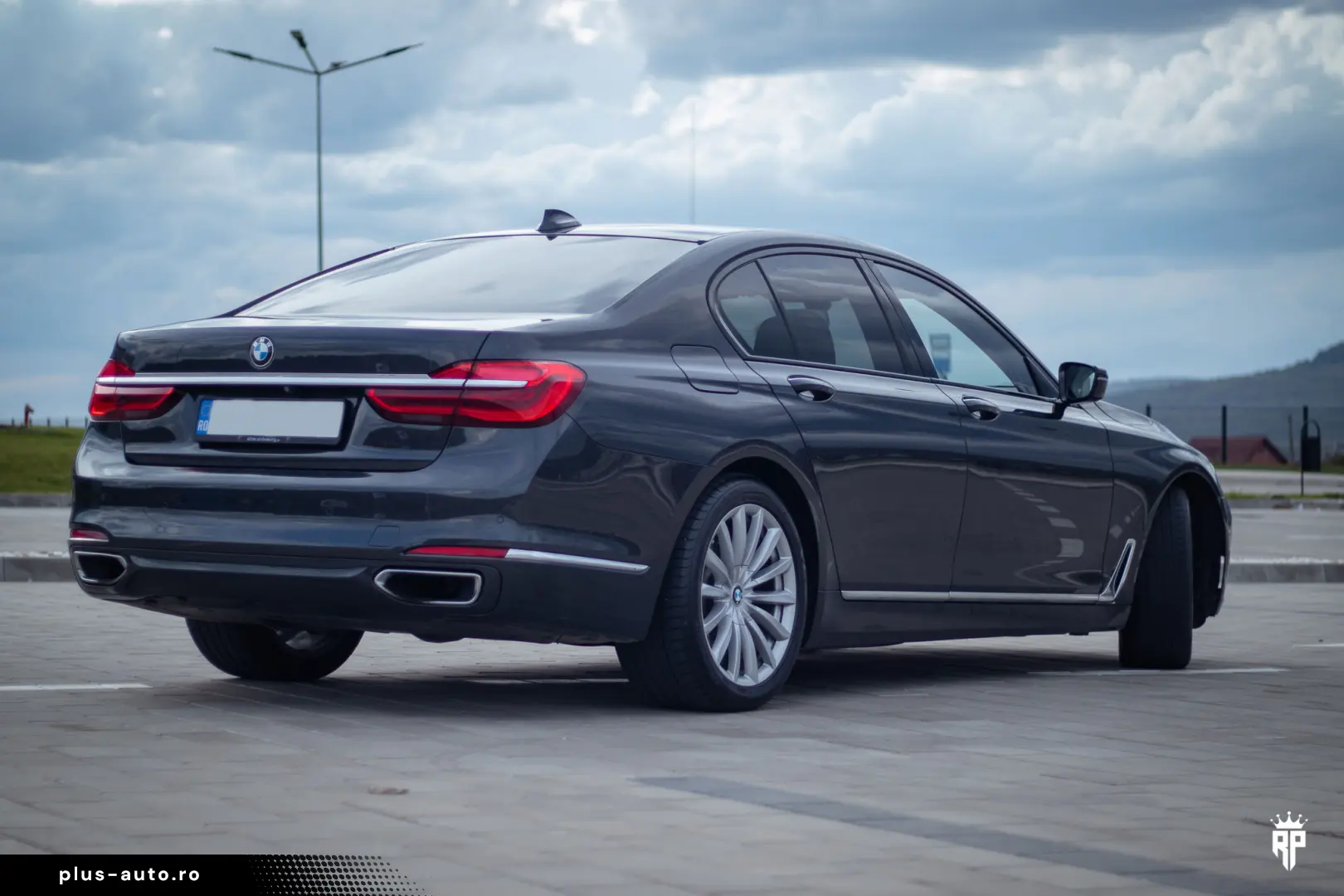 BMW 740