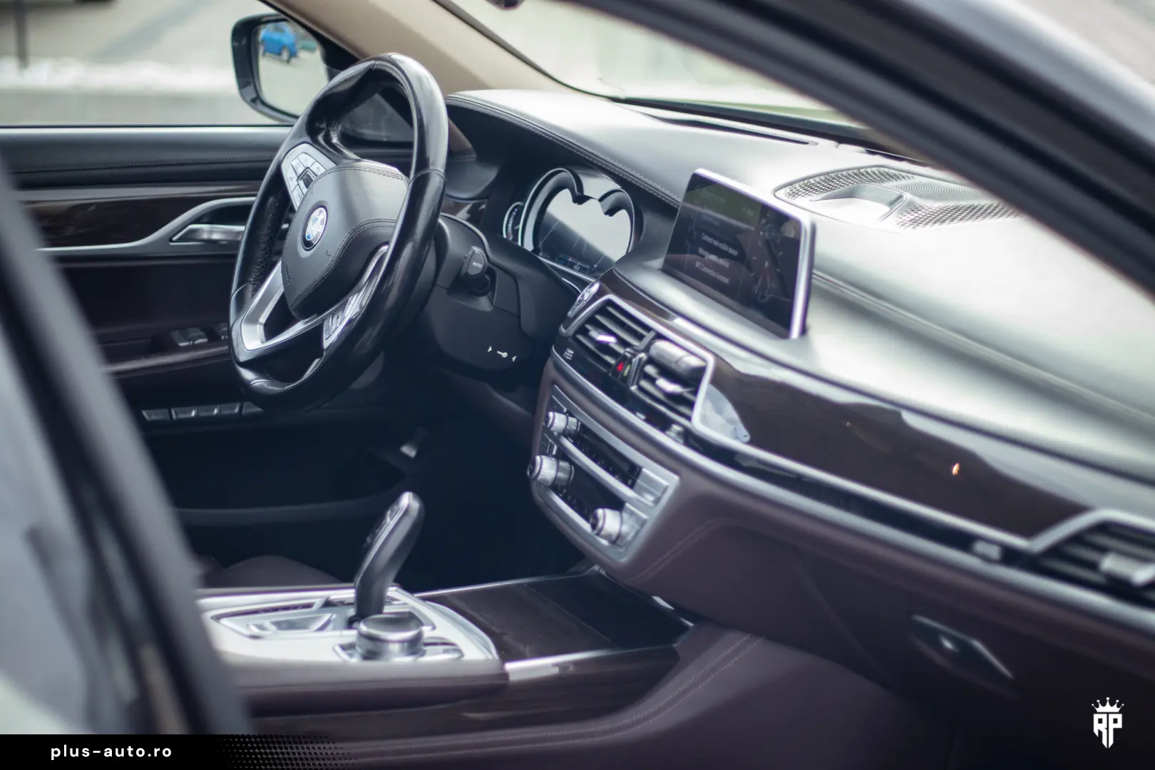 BMW 740