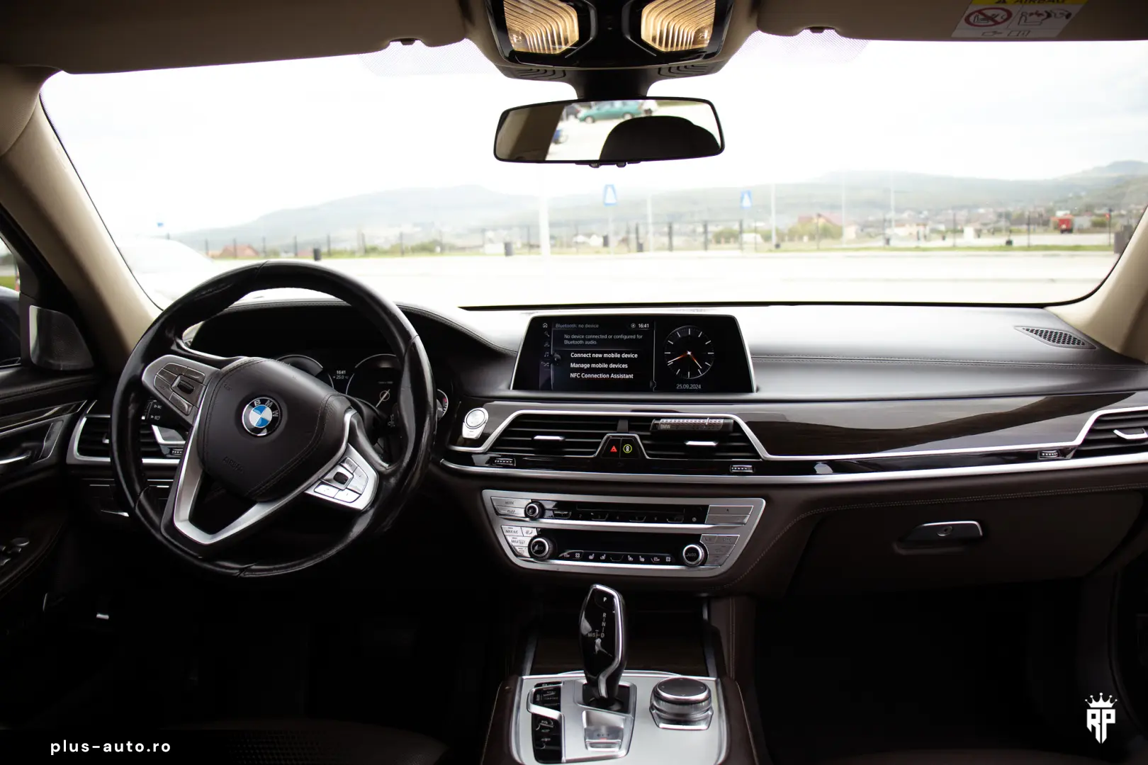 BMW 740