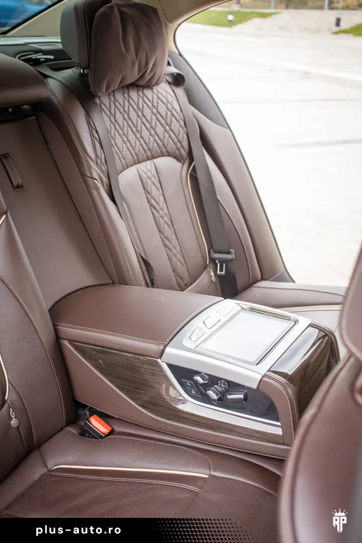 BMW 740