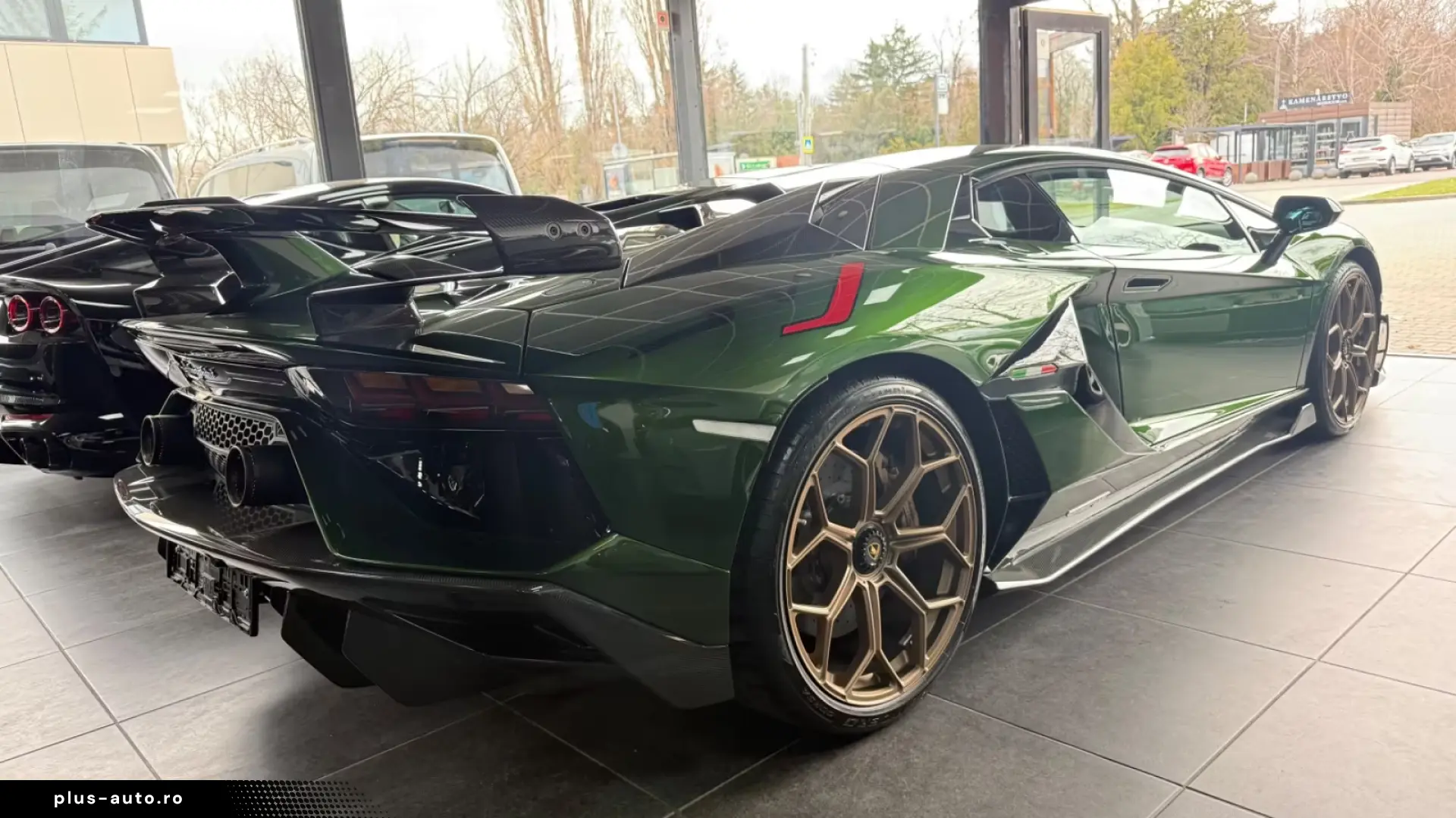 Lamborghini Aventador SVJ AD Personam- Capristo-Shiny Carbon