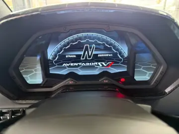 Lamborghini Aventador SVJ AD Personam- Capristo-Shiny Carbon