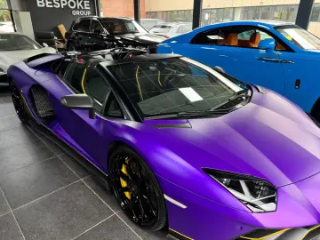 Lamborghini Aventador Ultimae Roadster 1 of 250- Full carbon