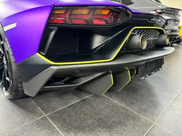 Lamborghini Aventador Ultimae Roadster 1 of 250- Full carbon