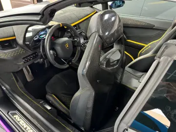 Lamborghini Aventador Ultimae Roadster 1 of 250- Full carbon
