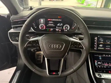 Audi A8 50 TDI quattro- HUD- TV- Pano- B&O 3D