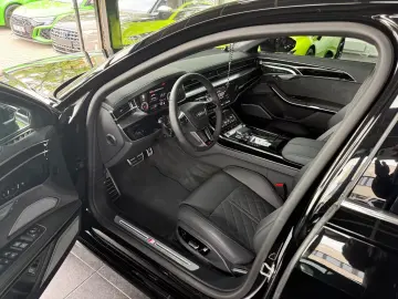 Audi A8 50 TDI quattro- HUD- TV- Pano- B&O 3D