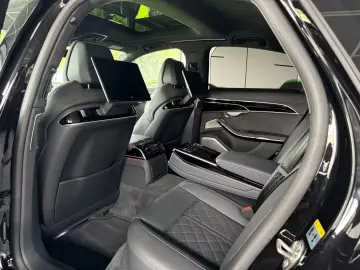 Audi A8 50 TDI quattro- HUD- TV- Pano- B&O 3D