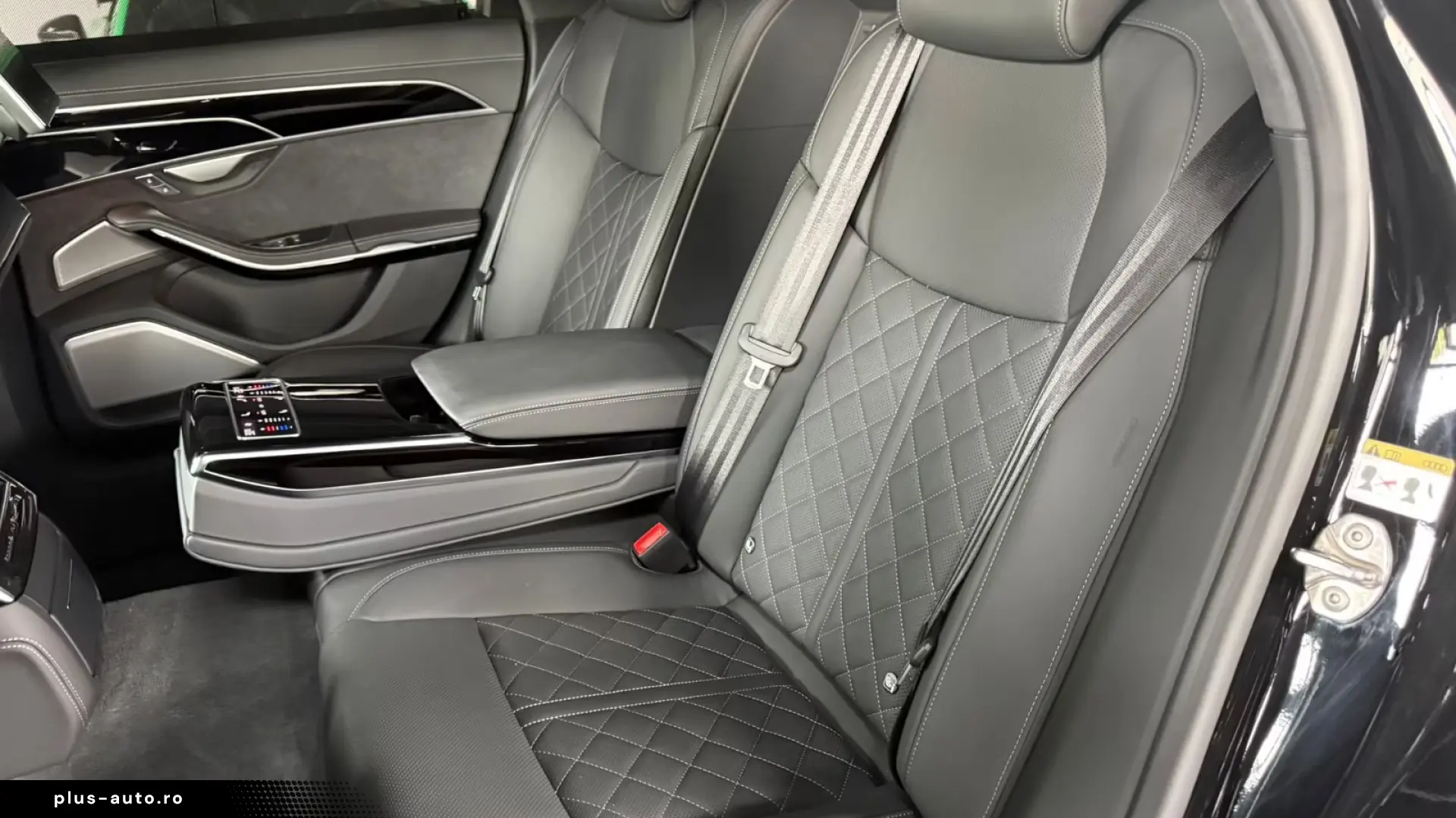 Audi A8 50 TDI quattro- HUD- TV- Pano- B&O 3D