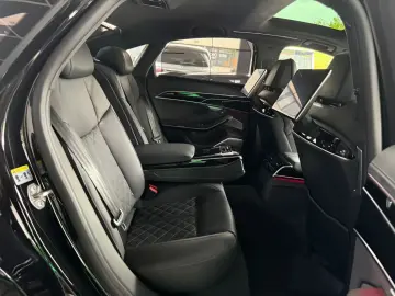 Audi A8 50 TDI quattro- HUD- TV- Pano- B&O 3D