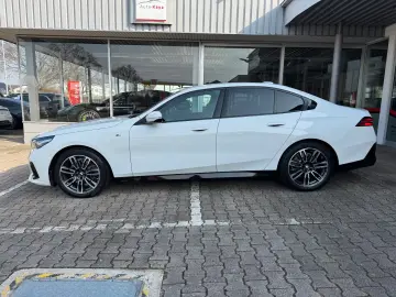 BMW 520d M Sport Harman Kardon Digital Key LED